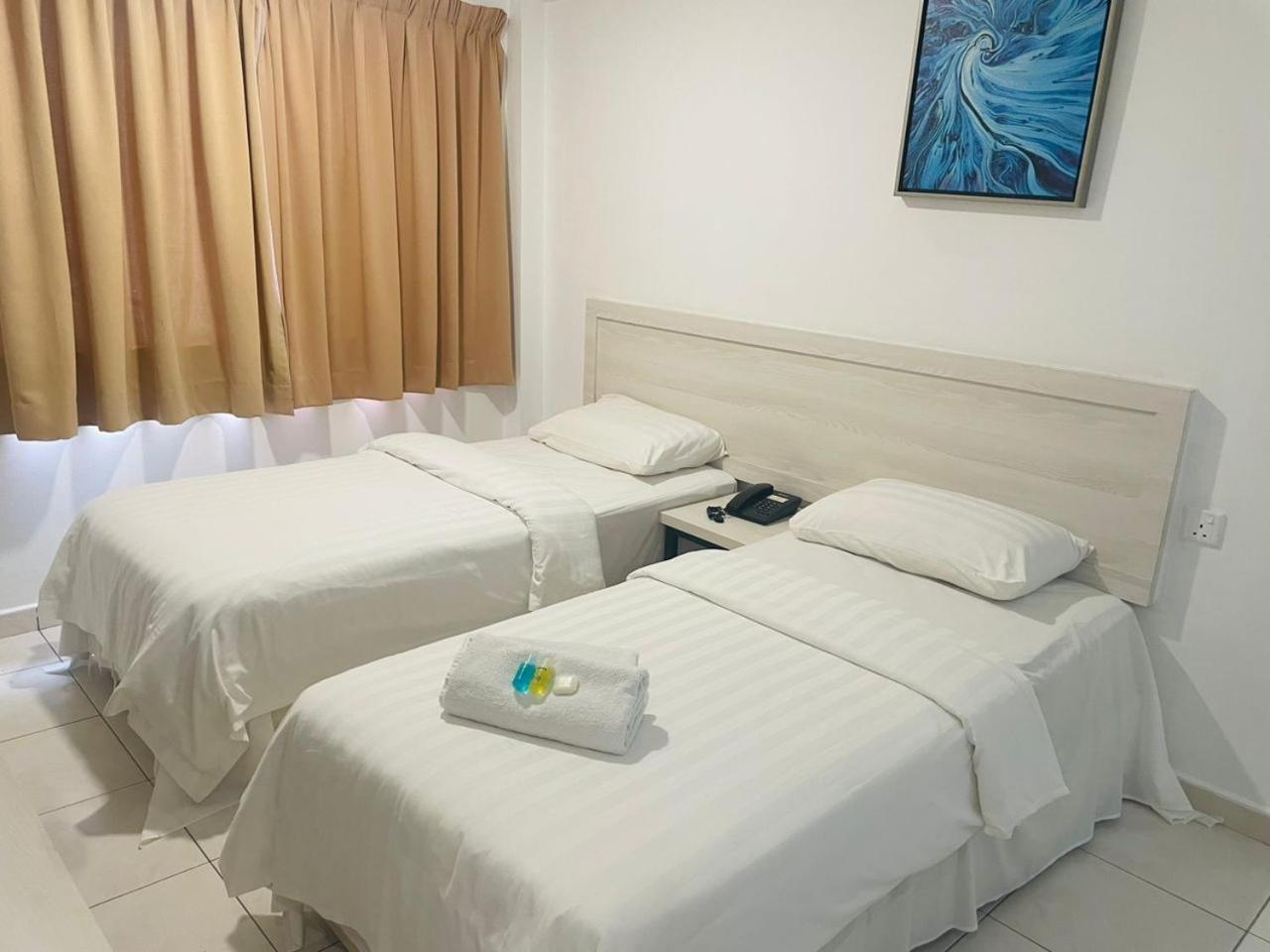 De Ocean Hotel Малакка Экстерьер фото