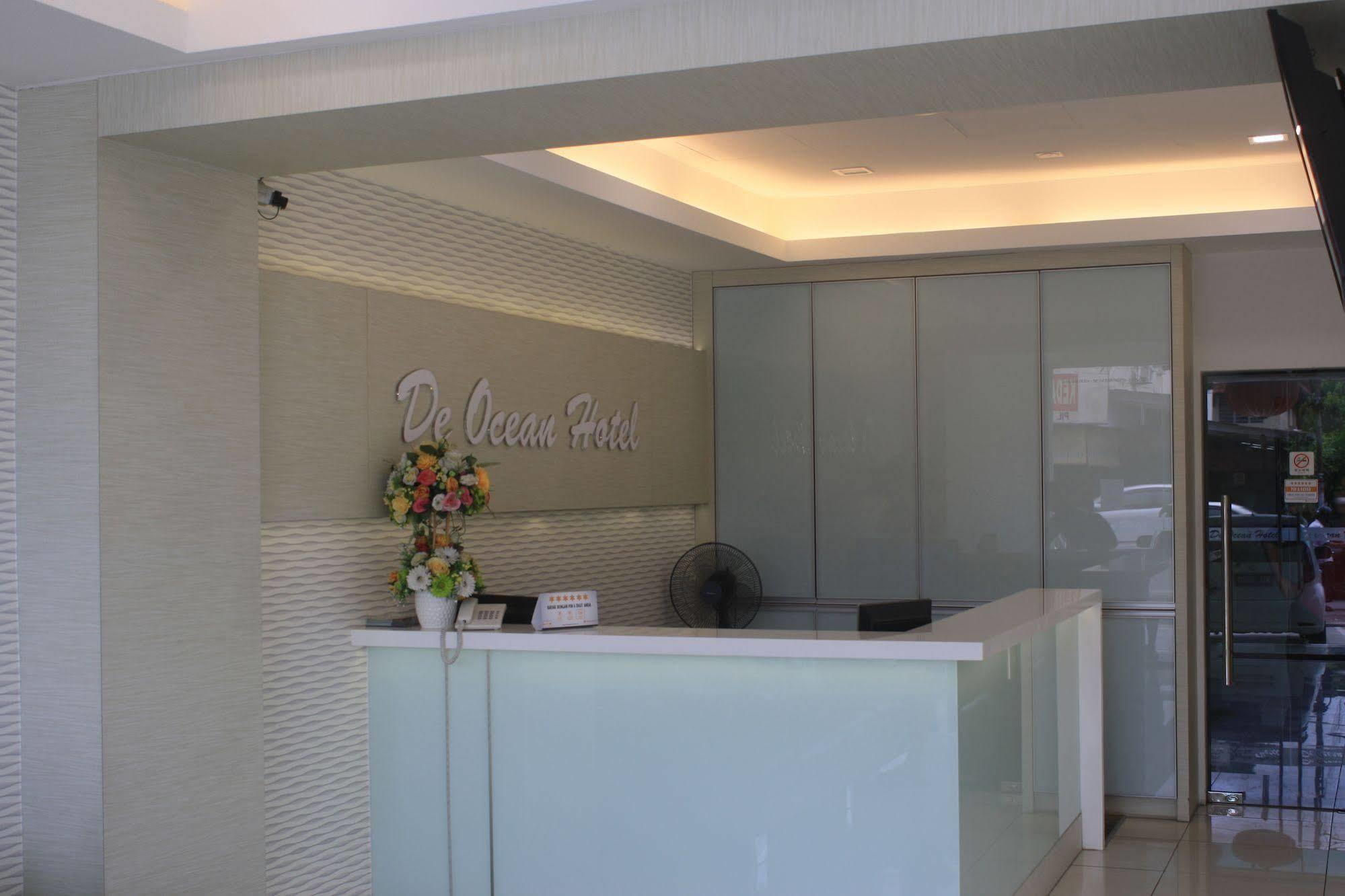 De Ocean Hotel Малакка Экстерьер фото